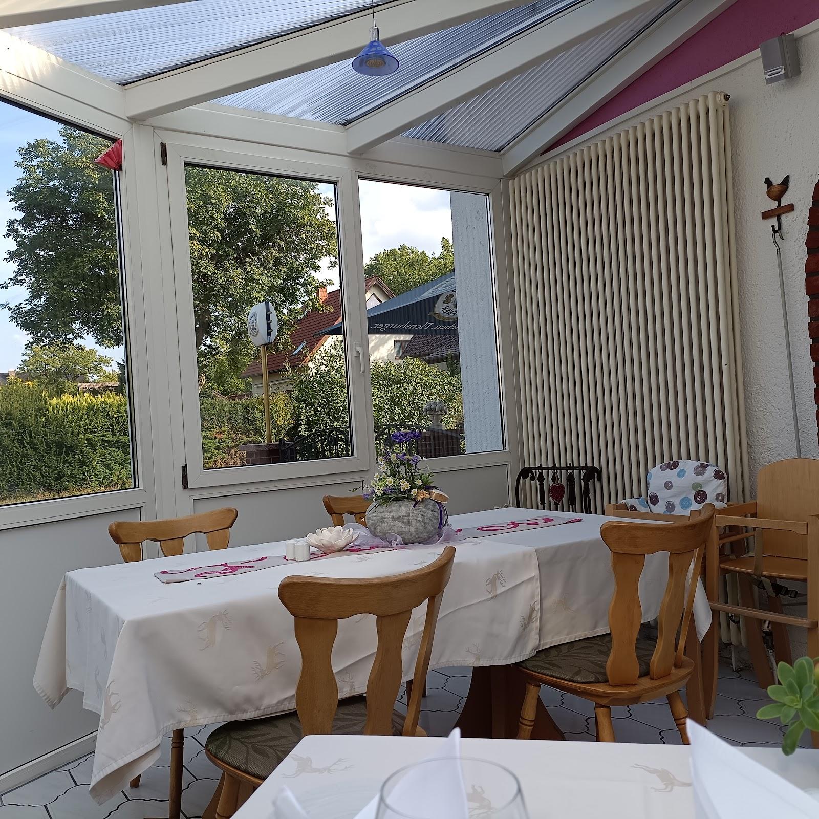 Restaurant "r Hof - Restaurant zur Oase Hotel" in Falkensee