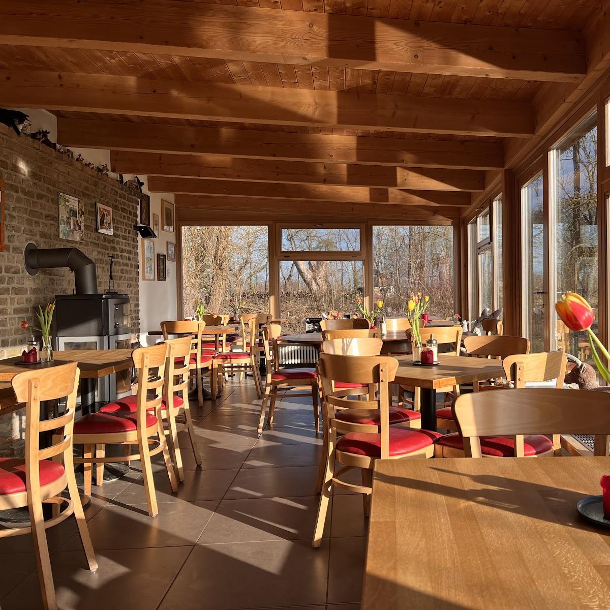 Restaurant "Ziegenkäserei & Wiesencafe Karolinenhof" in Kremmen