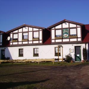 Restaurant "Landgasthaus & Pension Friesenhof" in Nennhausen