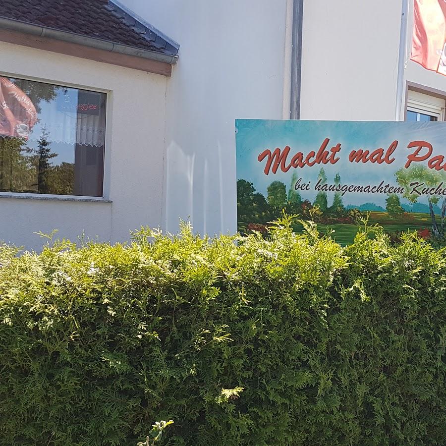 Restaurant "Hollys Galerie Cafe" in Spreenhagen