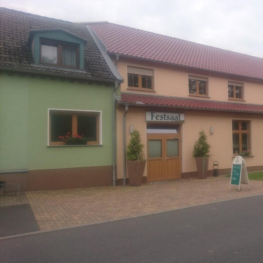 Restaurant "Zum Goldenen Hirsch" in Rietz-Neuendorf