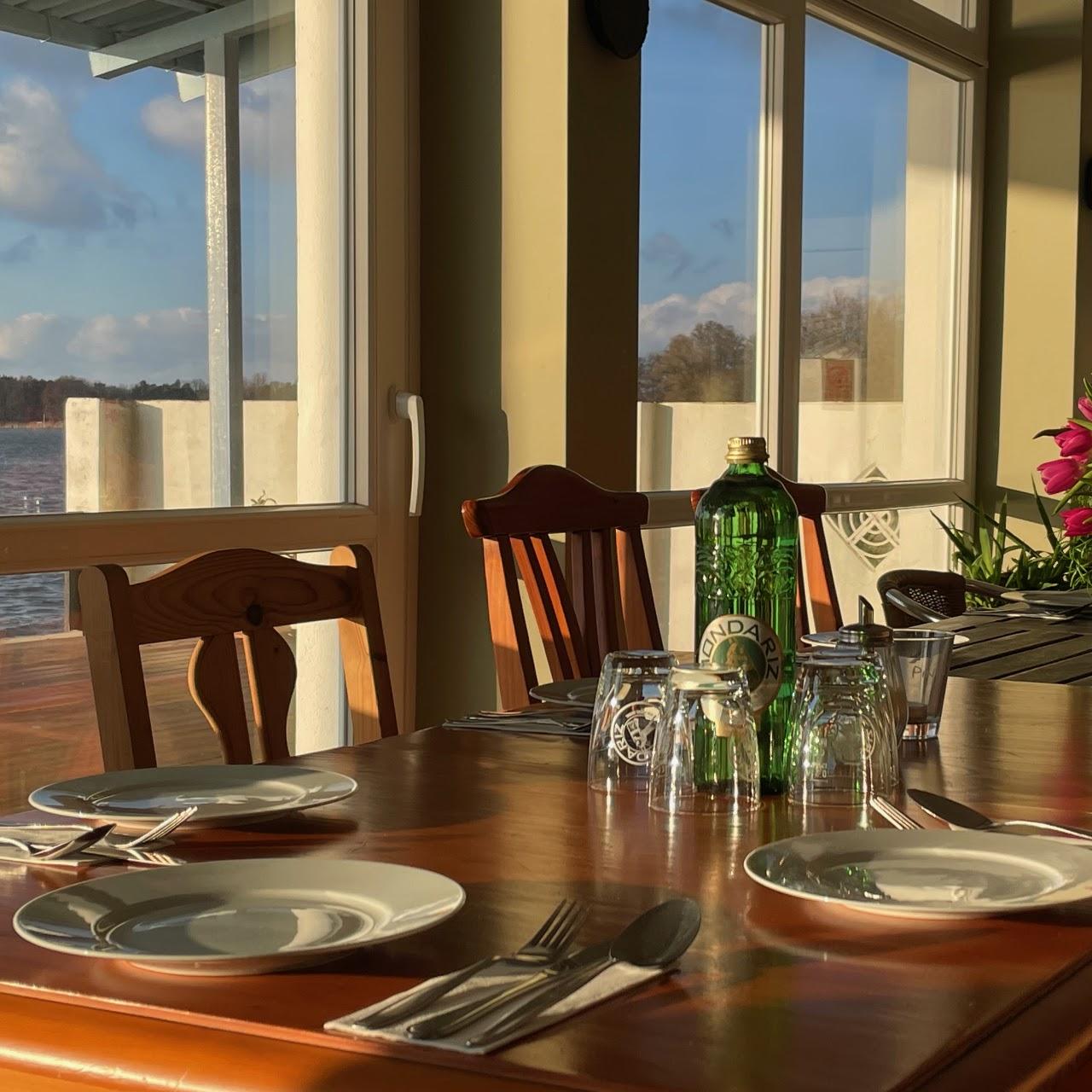 Restaurant "Strandcafé Jessern" in Schwielochsee