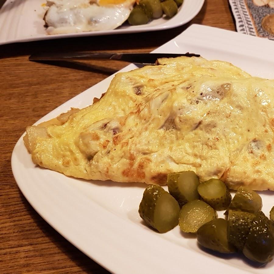 Restaurant "Gaststätte Monis Bauernstube Inh. Sybille Lange" in Luckau