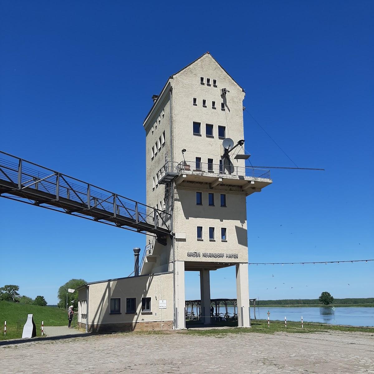 Restaurant "Schuberts Oderbruch Landpension" in Neulewin