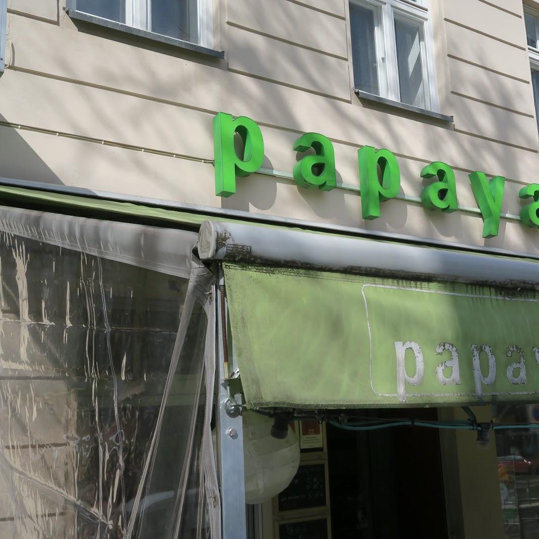 Restaurant "Papaya am Winterfeldtplatz" in Berlin