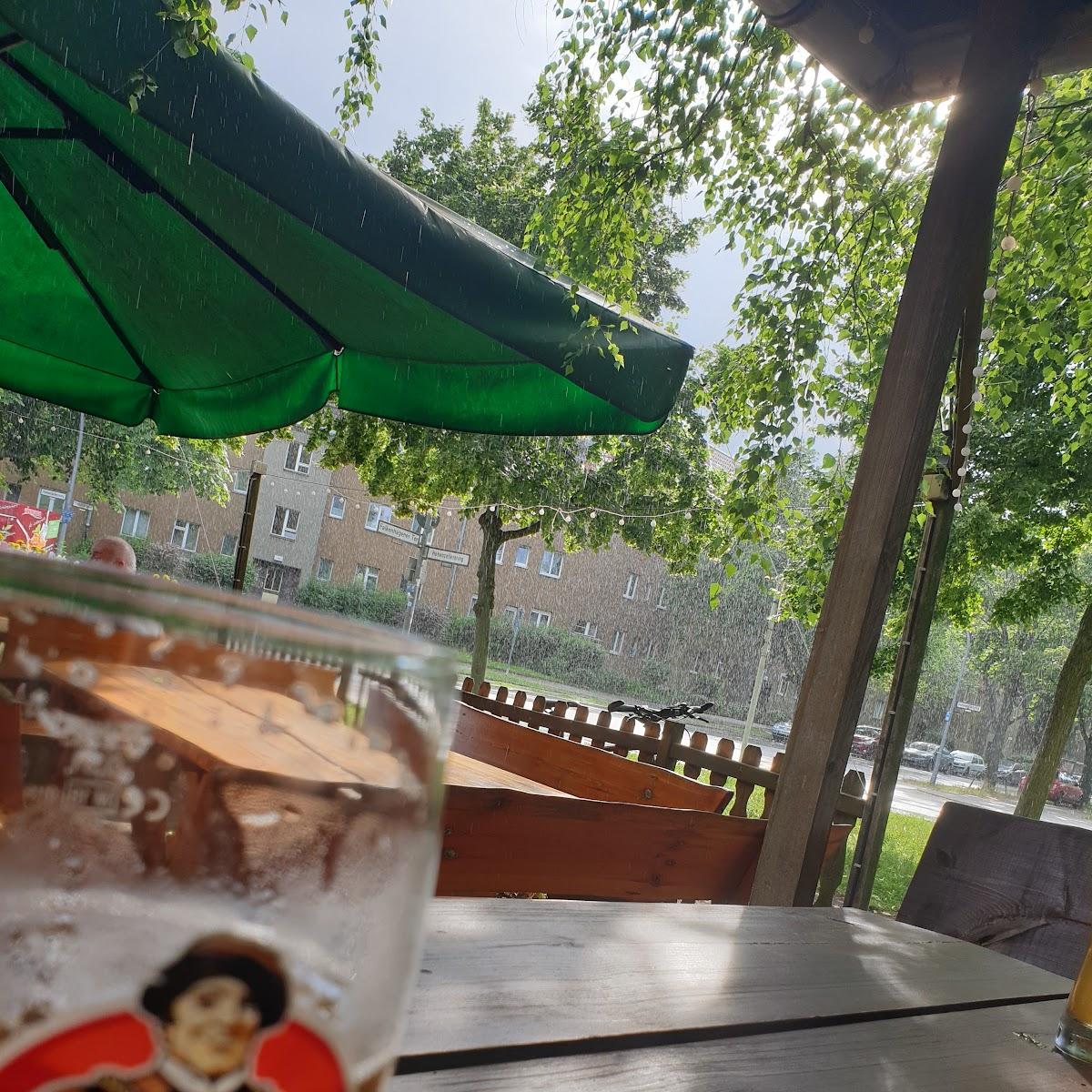 Restaurant "Am Grüngürtel, Kneipe mit Biergarten" in Berlin