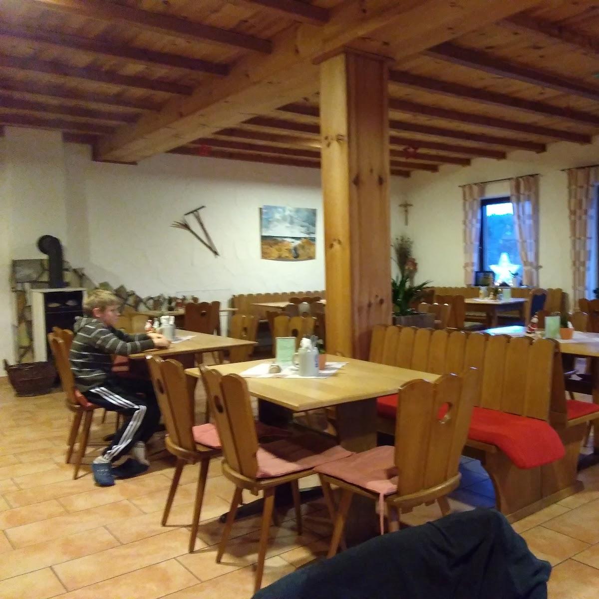 Restaurant "Zum Limousinhof" in Mespelbrunn