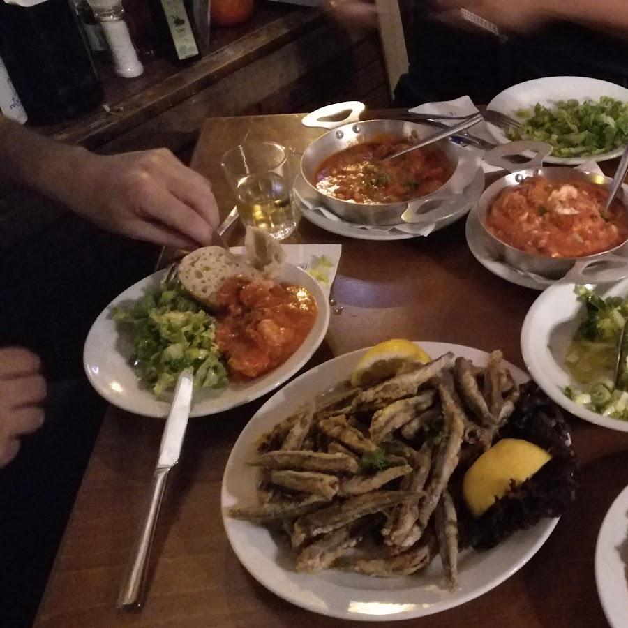 Restaurant "Retsinadiko, die griechische Taverne" in Stuttgart