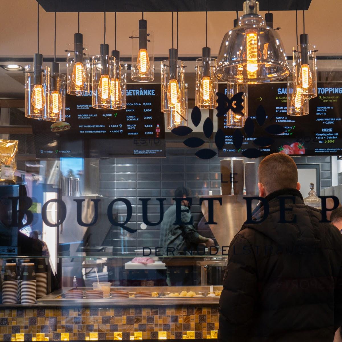 Restaurant "Der Nudelstrauss ,,Lé Bouquet dé Pates " in Stuttgart