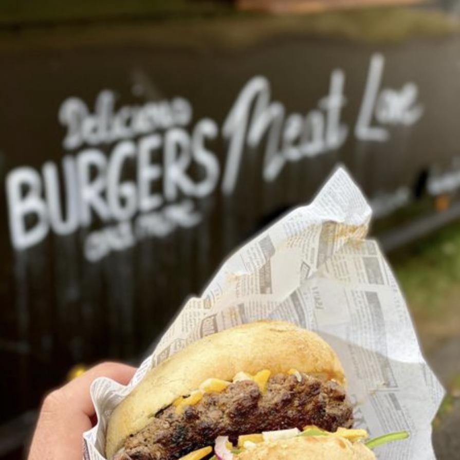 Restaurant "Food Truck MeatLove - Burgers and more" in Herrenberg