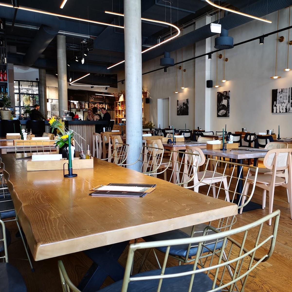 Restaurant "Gustaggio - Pizzathek - Pastaria & Bar" in Herrenberg