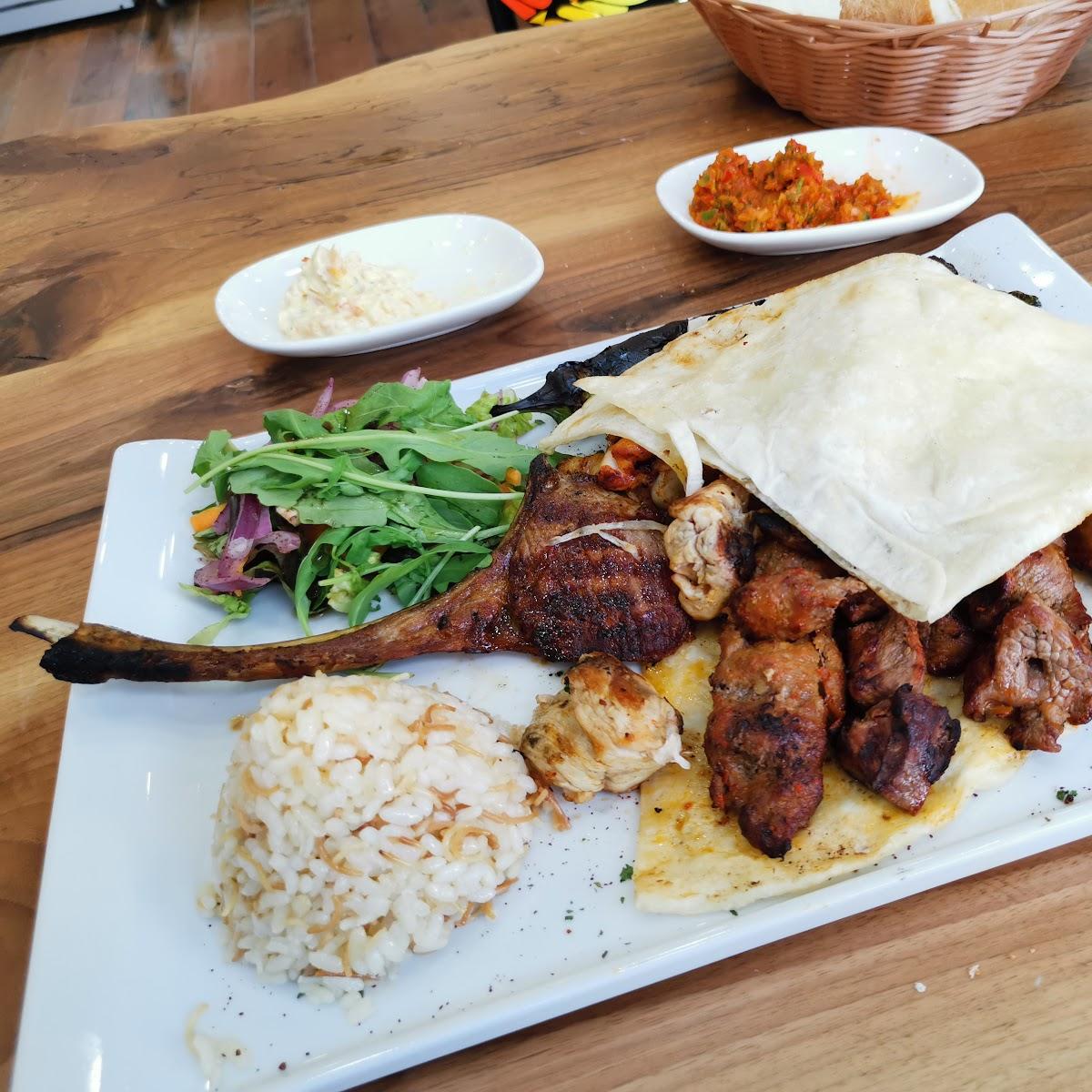 Restaurant "Lezz-Et Grillhaus" in Plochingen