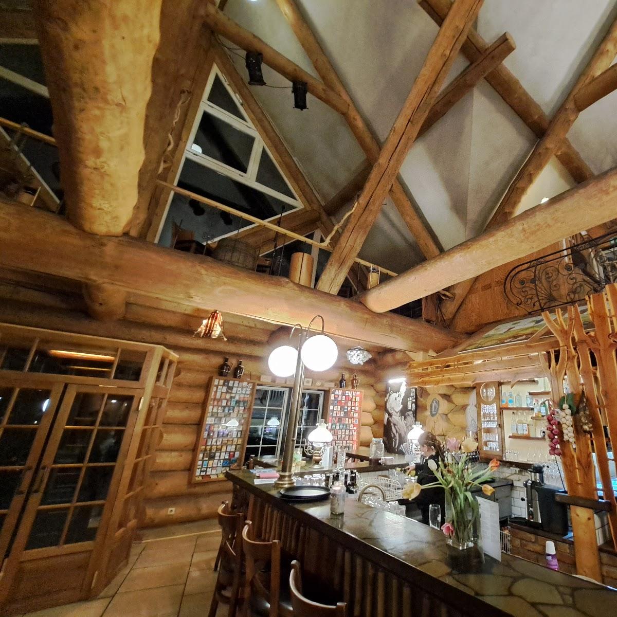 Restaurant "Knoblaurestaurante" in Am Mellensee