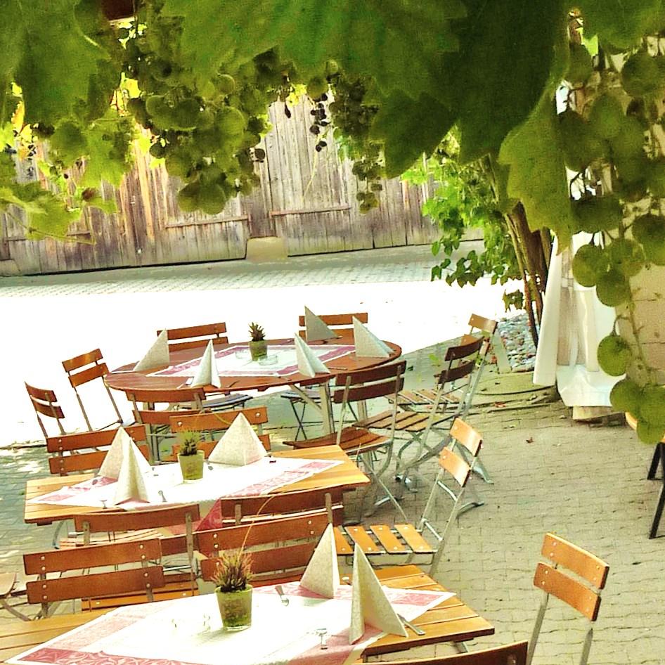 Restaurant "Gasthaus Waldhorn" in Sulzbach-Laufen