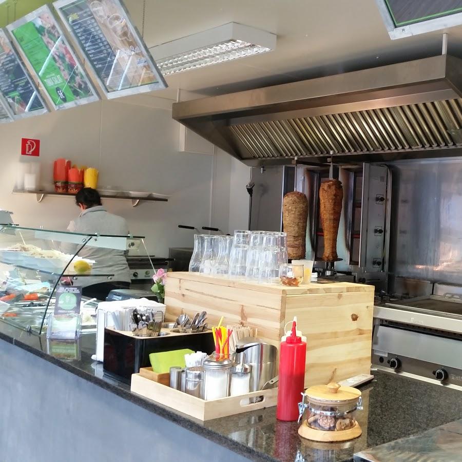 Restaurant "Tinessa Imbiss" in Heidelberg