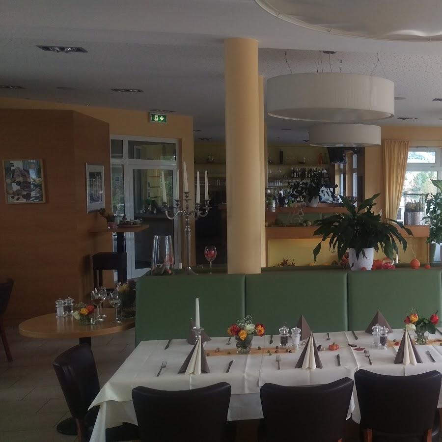 Restaurant "Ambiente Restaurant" in Dossenheim