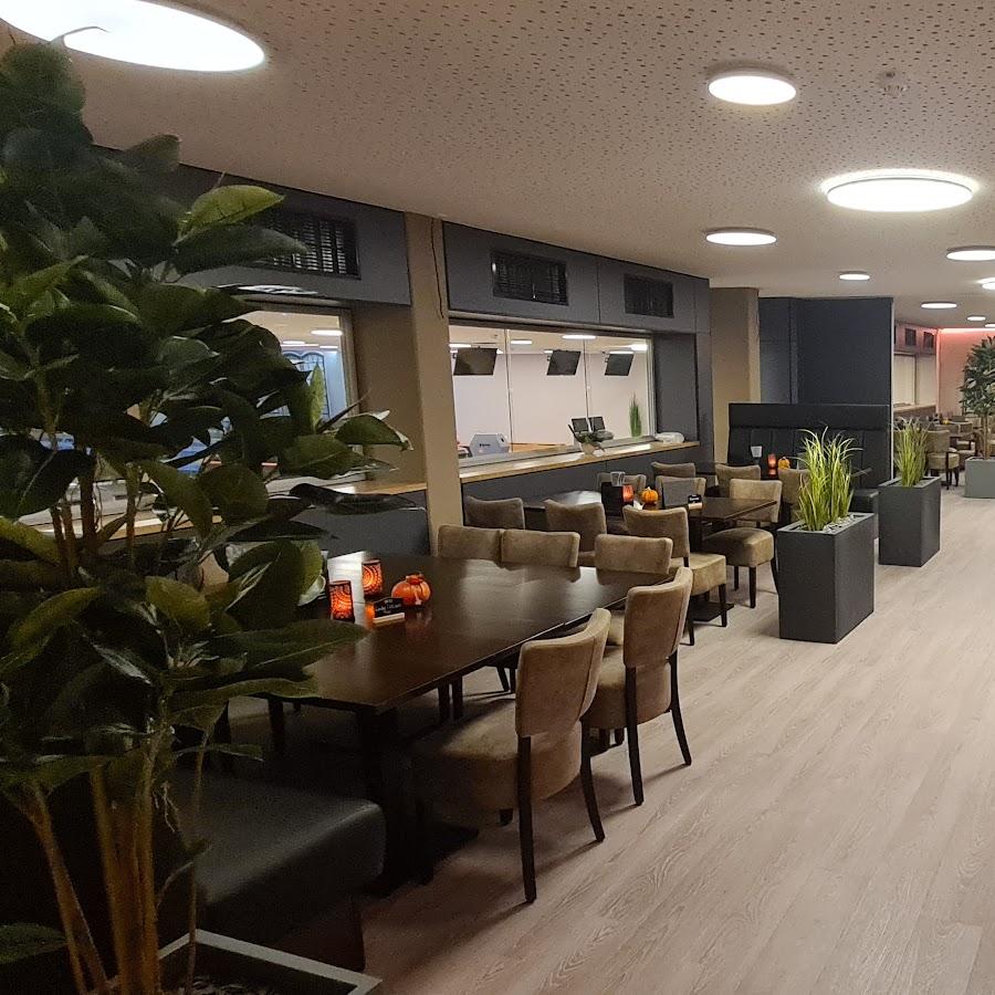 Restaurant "HALLE NEUN - Kegelbahn & Gaststätte (Restaurant Olympiahalle)" in Nußloch