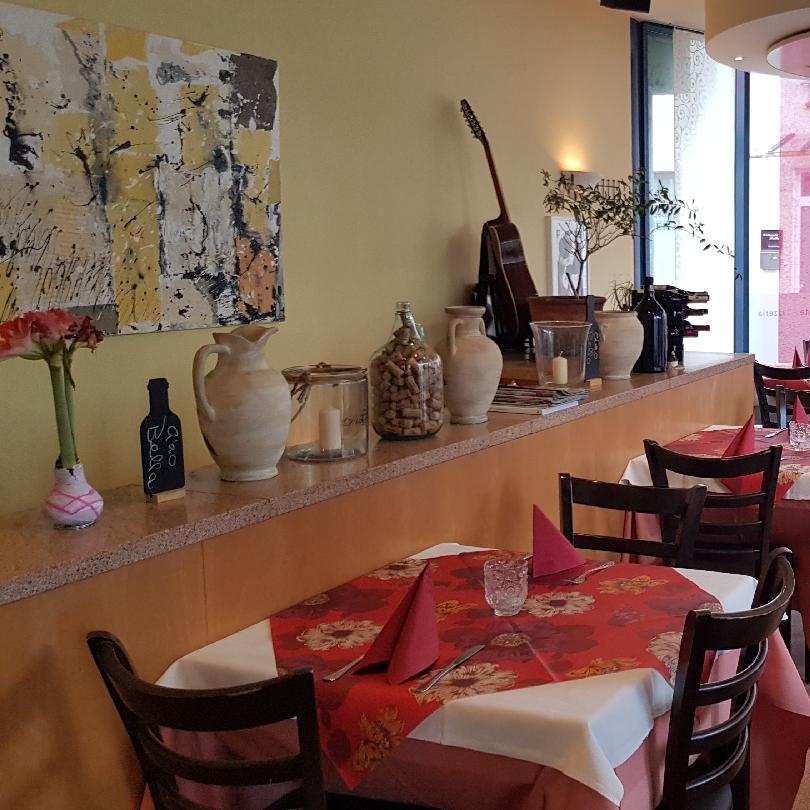 Restaurant "La Piazzetta Dillweißenstein Restaurant Pizzeria" in Pforzheim