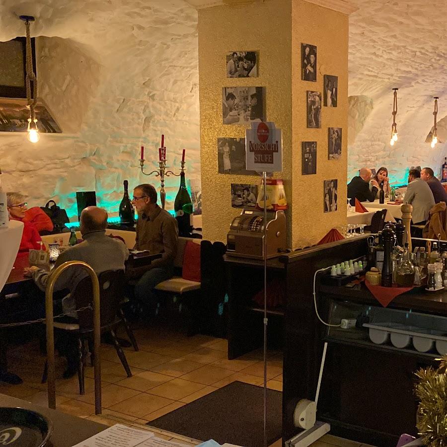 Restaurant "Hirschkeller Ristorante - Pizzeria La Piccola Cantina" in Sinzheim