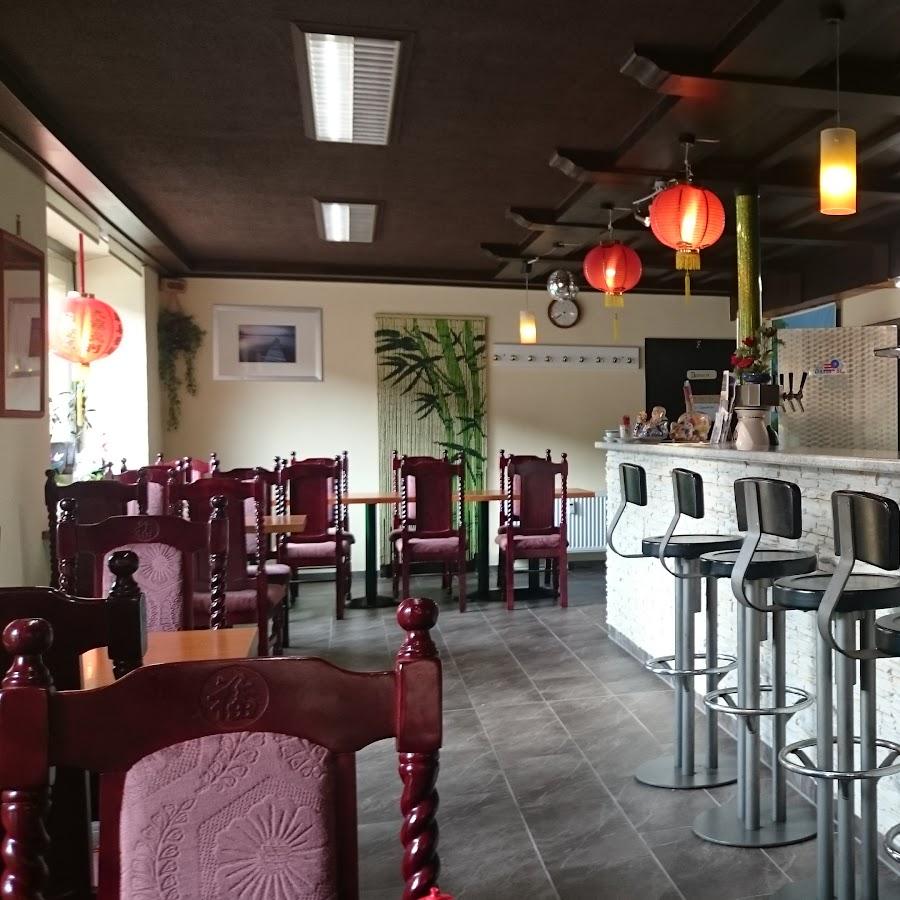 Restaurant "China Wok" in Weisenbach