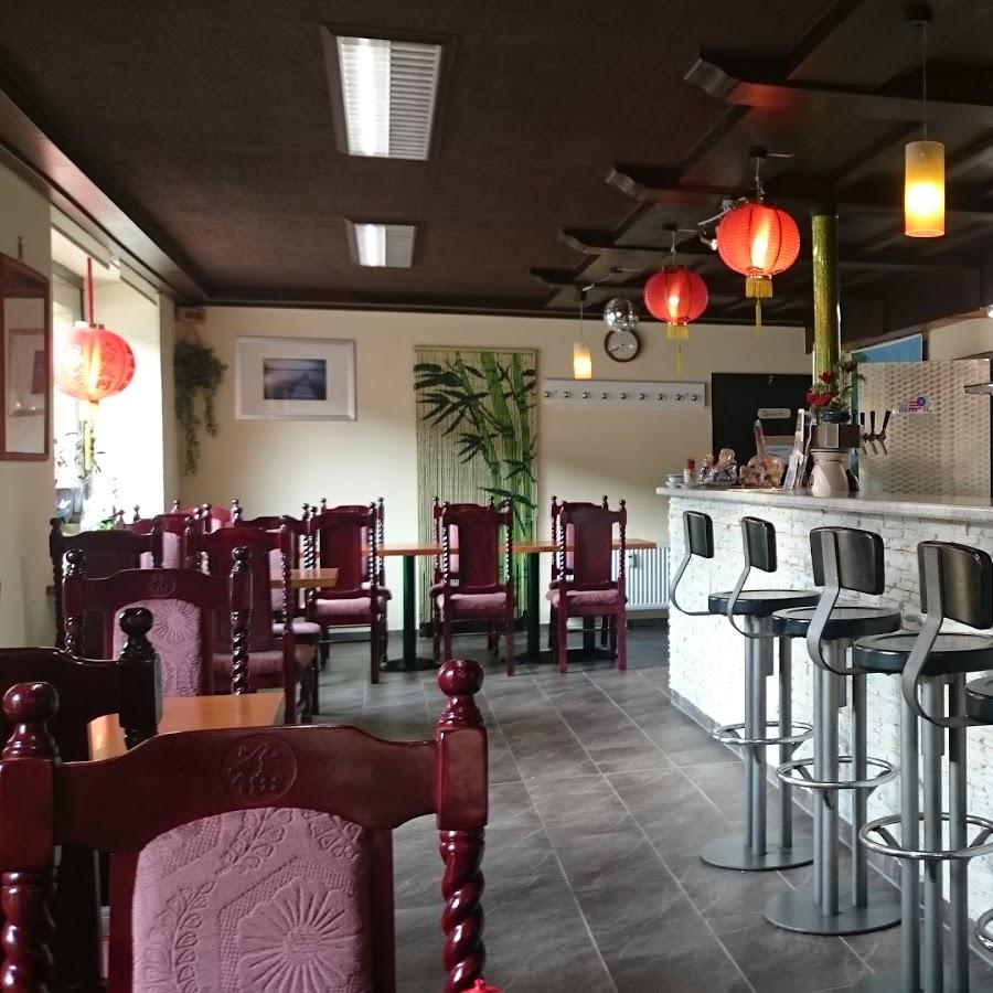 Restaurant "China Wok" in Weisenbach
