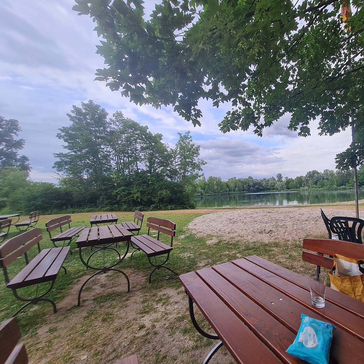 Restaurant "Honauer Badesee" in Rheinau