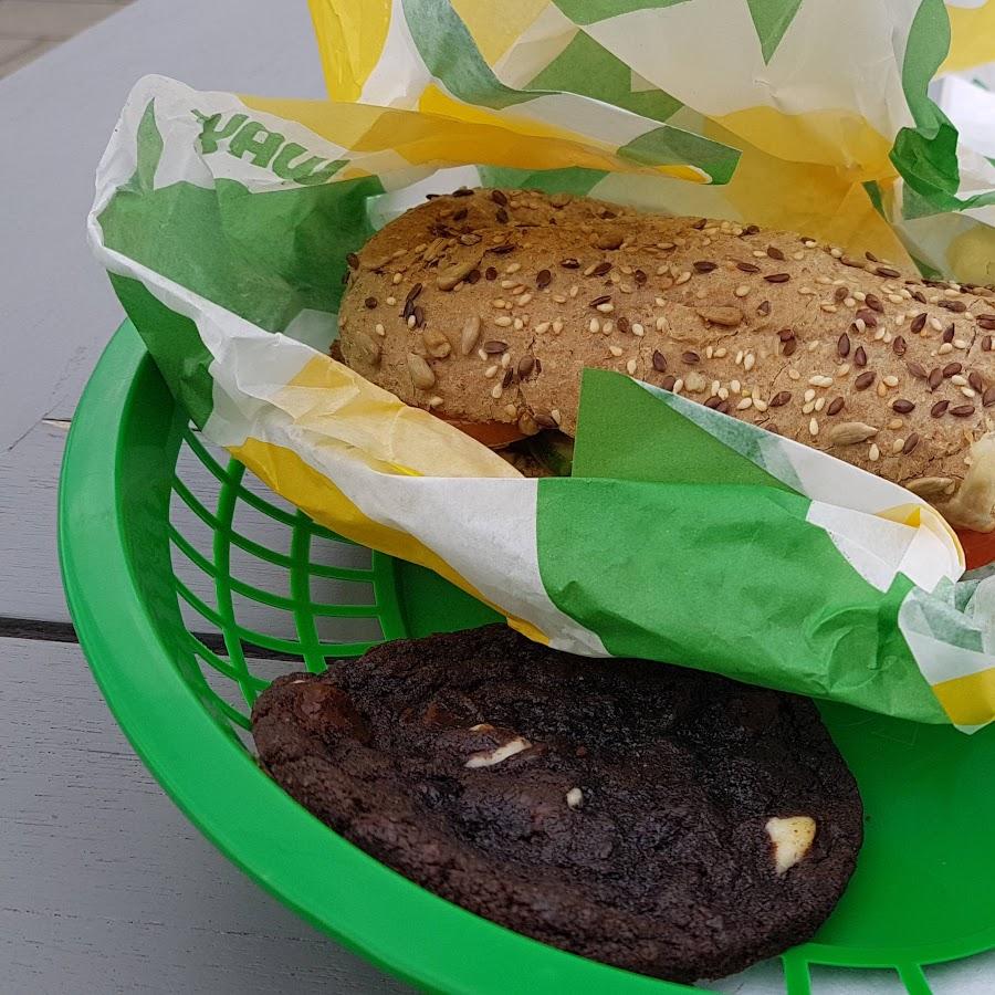 Restaurant "Subway" in Rietheim-Weilheim