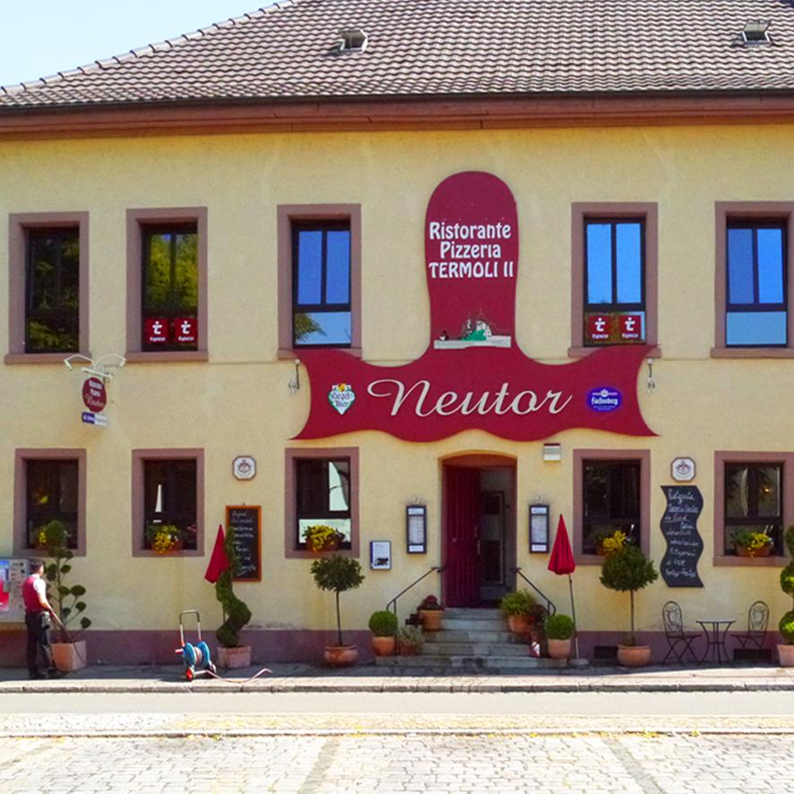Restaurant "Ristorante Con Pizzeria Neutor" in Breisach am Rhein