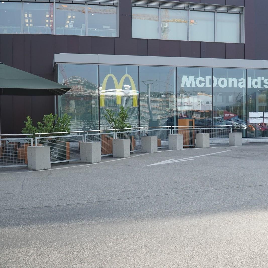 Restaurant "McDonald