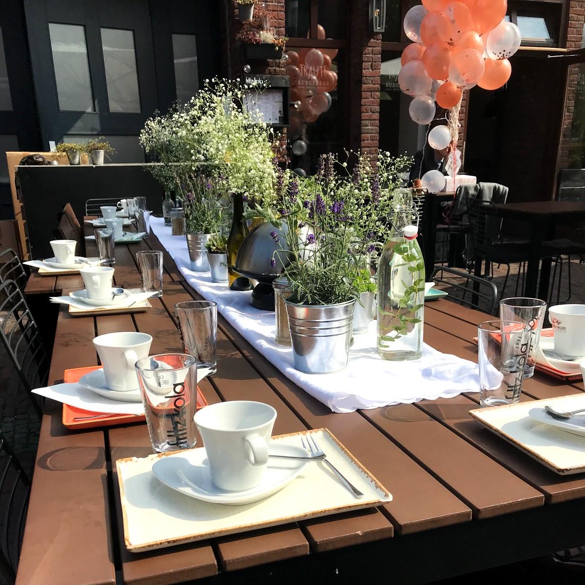 Restaurant "Traute Burgerbar" in  Aurich