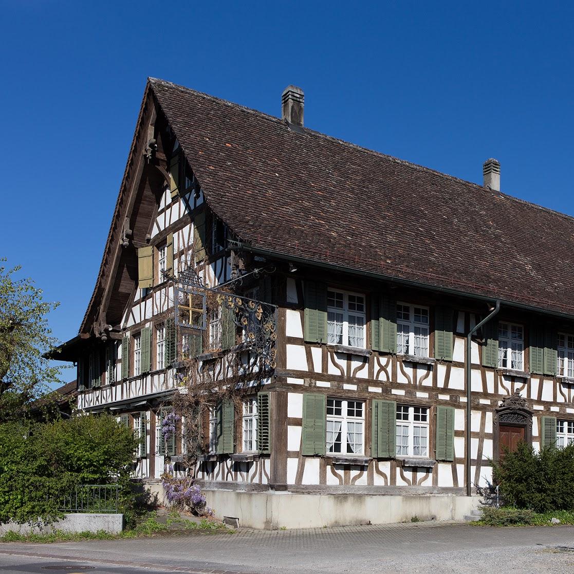 Restaurant "Zum goldenen Kreuz" in Rafz