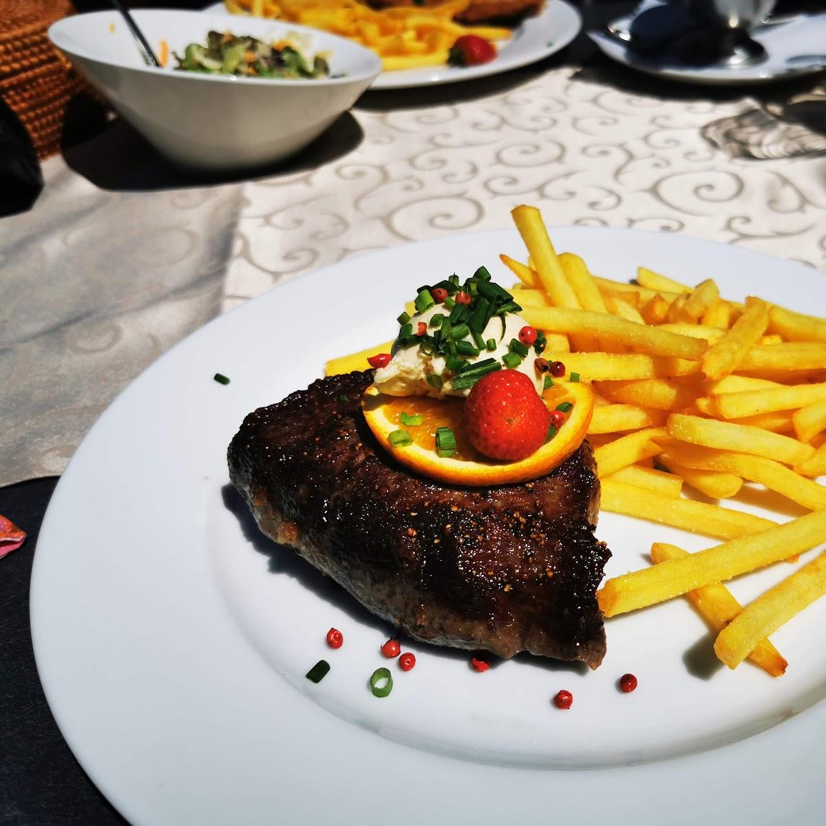 Restaurant "Scheuble Cafe Restaurant" in Waldshut-Tiengen