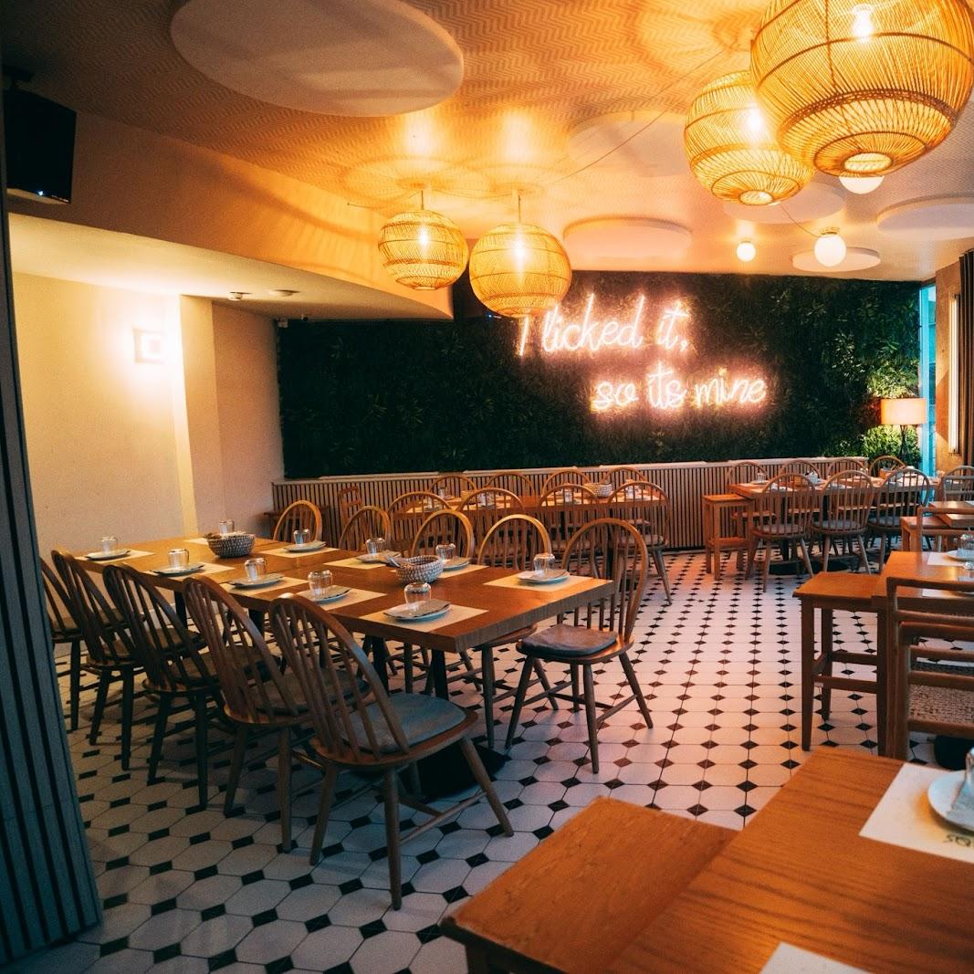 Restaurant "Faros - an ouzo philosophy" in Tübingen