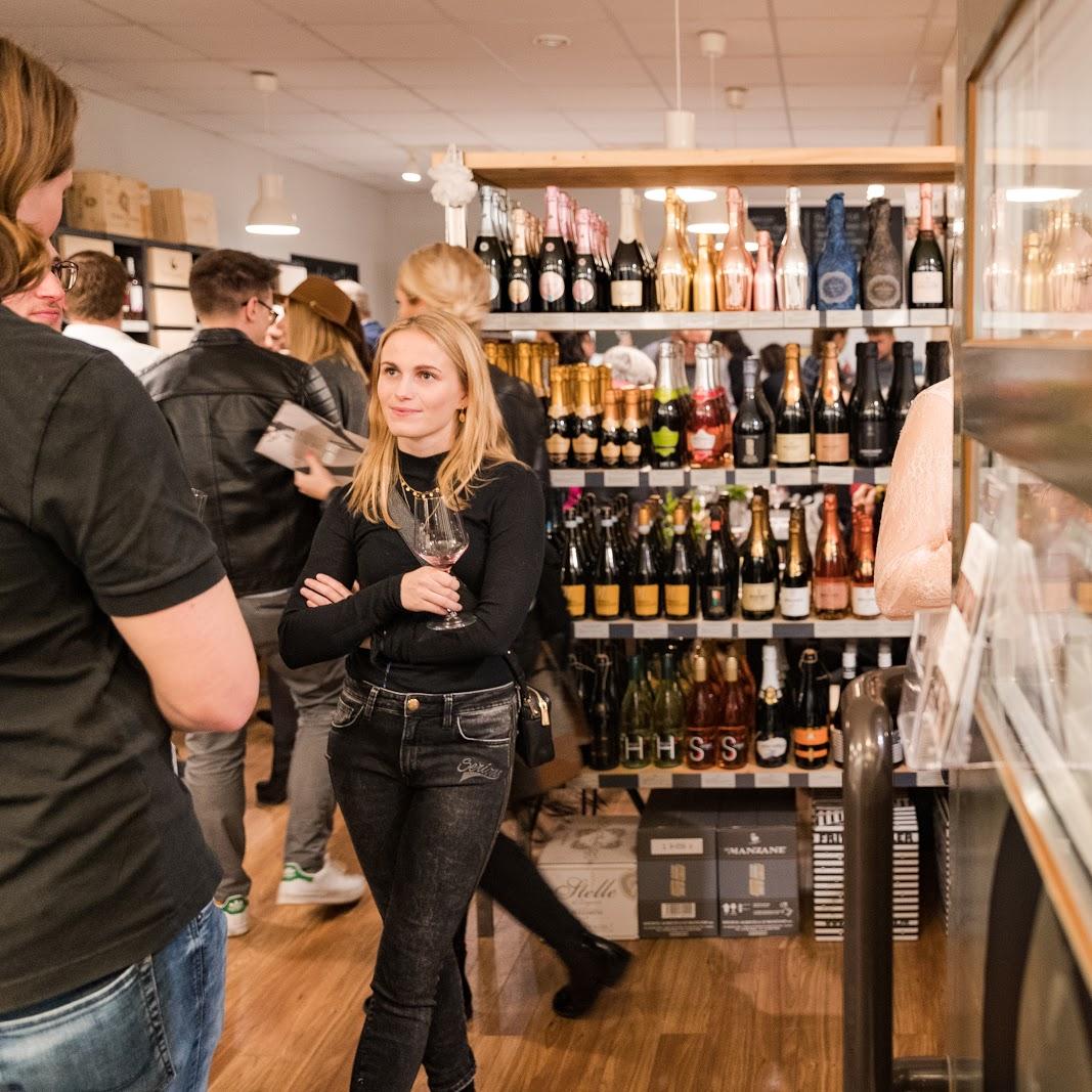 Restaurant "WEIN-MOMENT" in Pliezhausen