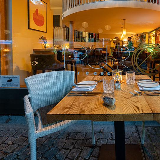 Restaurant "PURO bar e cucina" in München