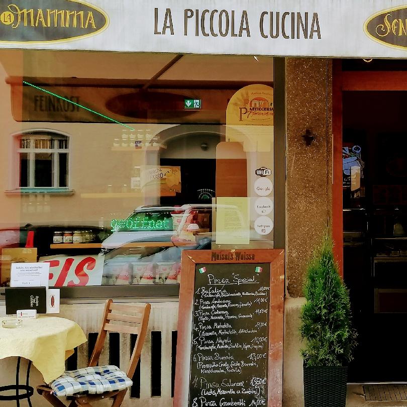 Restaurant "Senza la Mamma Pinseria u. Feinkost" in München