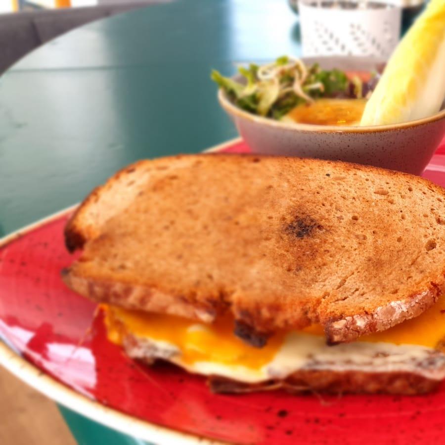 Restaurant "Sip&Savor" in München