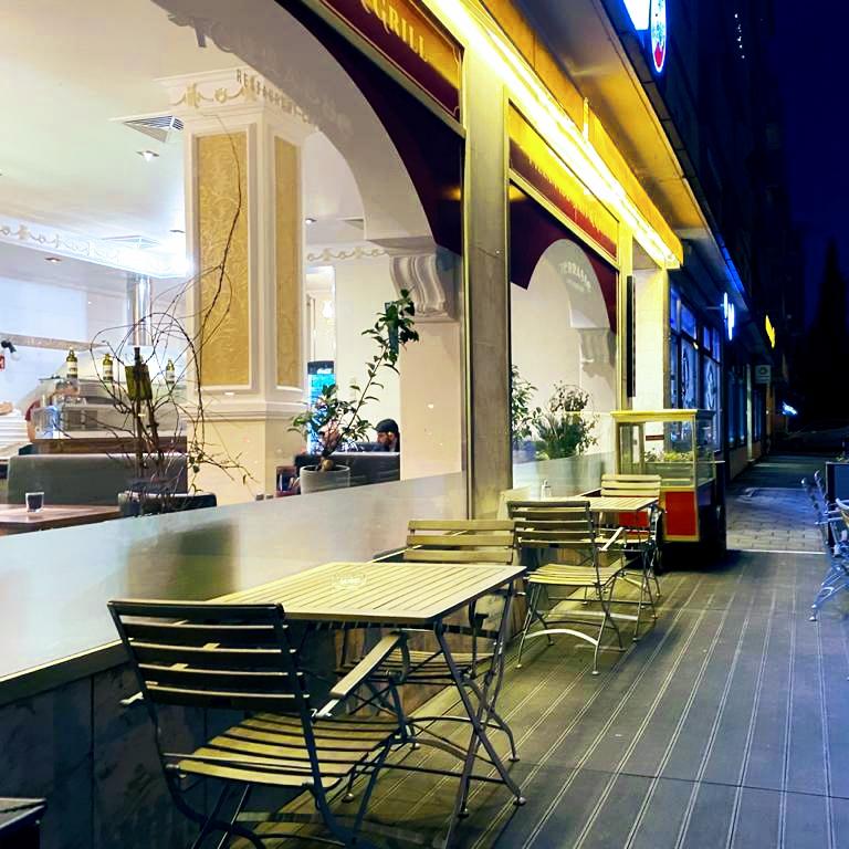 Restaurant "Terrasse Cafe Restaurant" in München