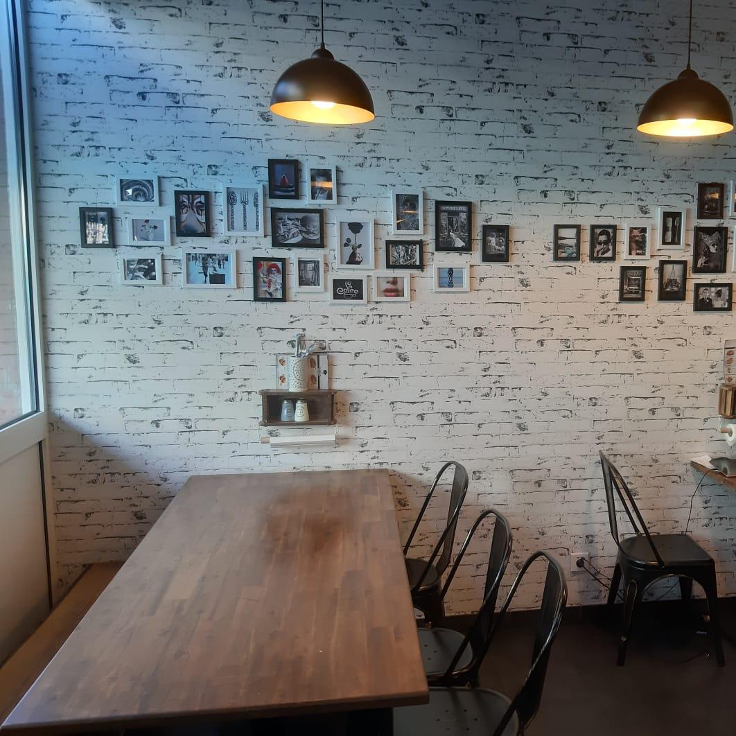 Restaurant "Frei Schnauze Restaurant" in Frankfurt am Main