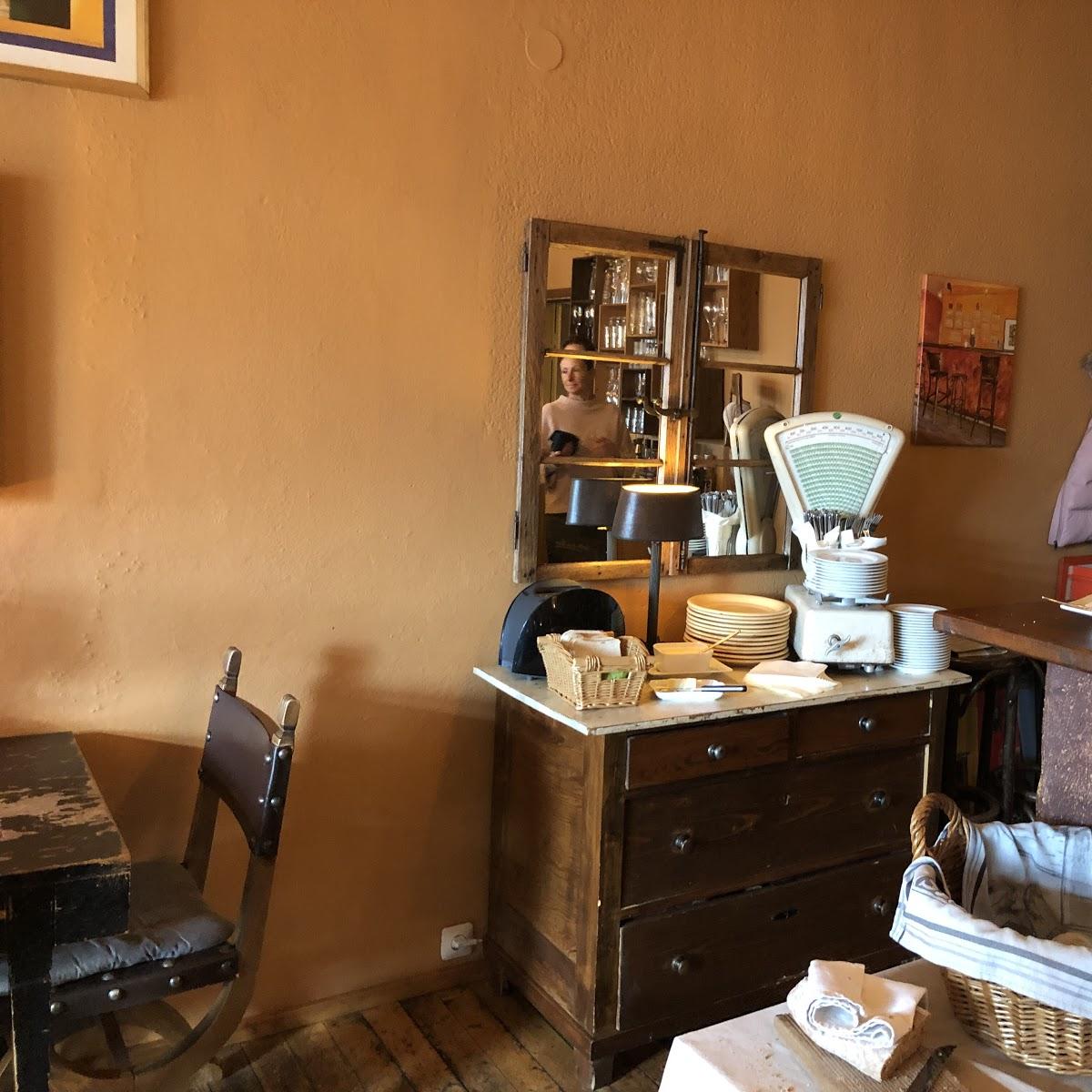 Restaurant "Café Pastis" in Steinbach (Taunus)
