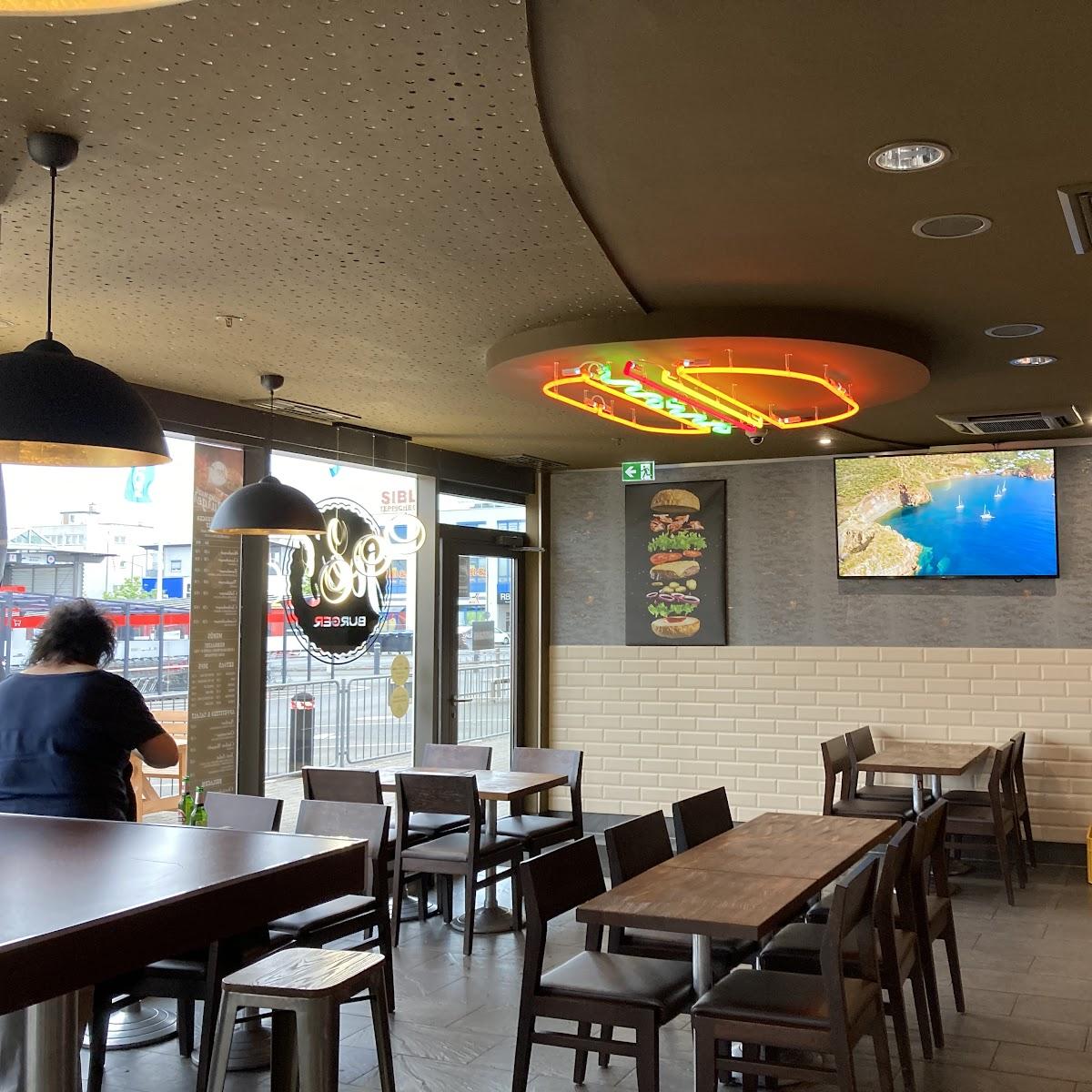 Restaurant "Joe