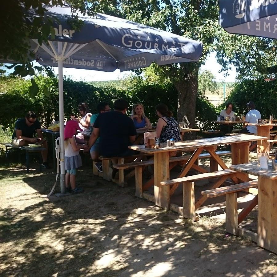 Restaurant "Hundertmorgen-Stübchen" in Brensbach