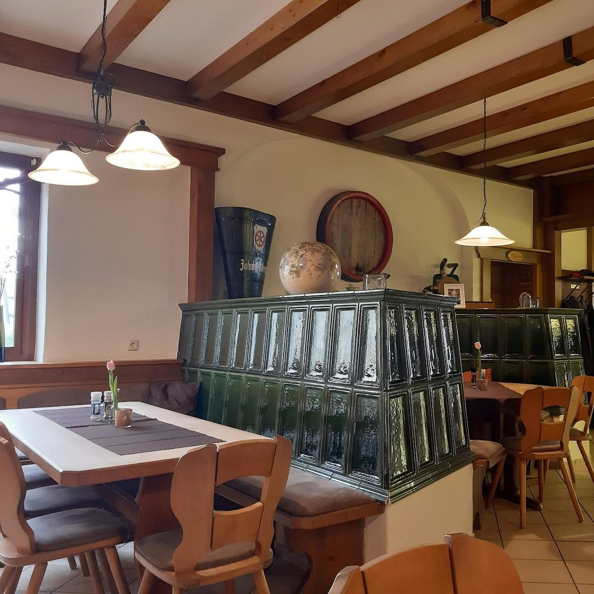 Restaurant "Winzerhaus Johannisberg, Weingut Michael Gietz" in Geisenheim