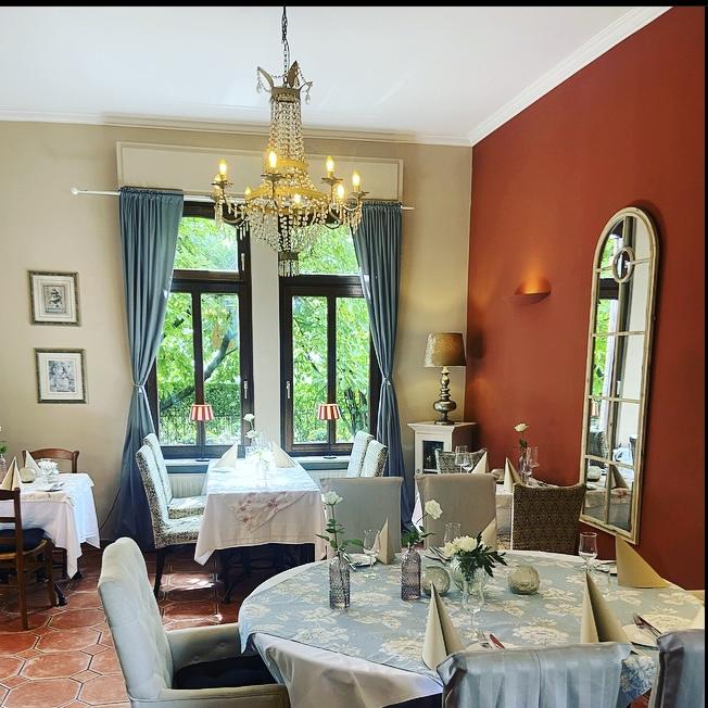 Restaurant "Restaurant Kleines Gasthaus - Jahn GmbH" in Oestrich-Winkel