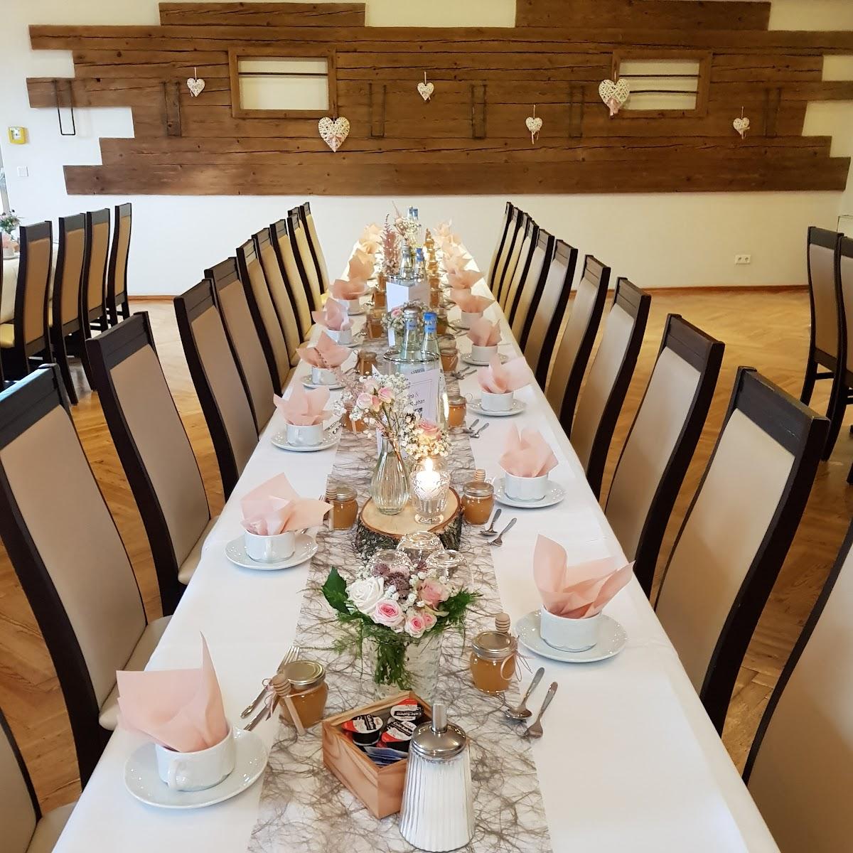 Restaurant "Gasthaus Göttlinger" in Ruhstorf an der Rott