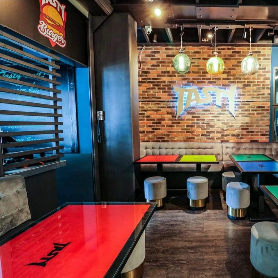 Restaurant "Tasty Burger -" in Frankfurt am Main