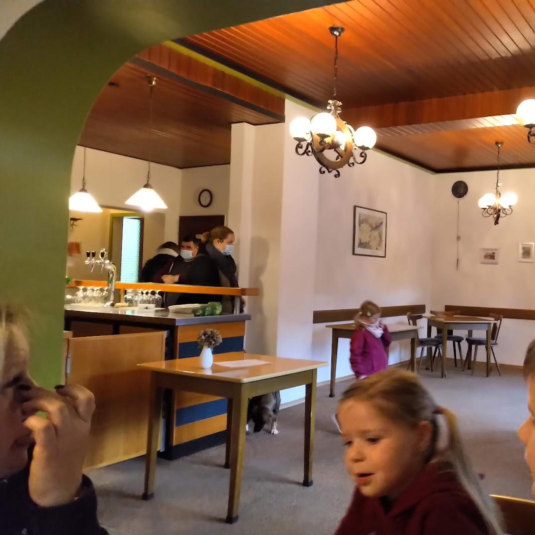 Restaurant "Gasthaus Zum Grünen Laub" in Mörlenbach