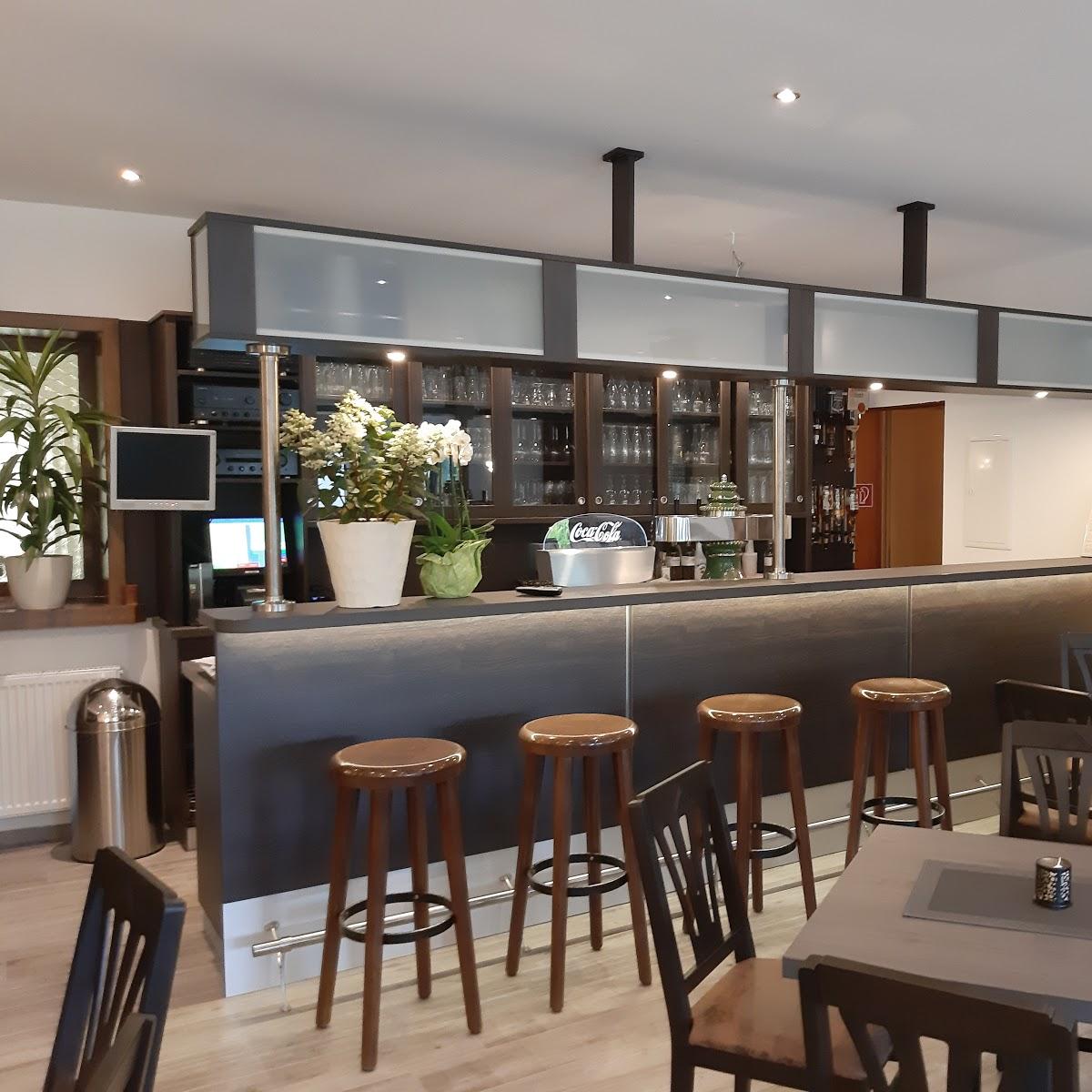 Restaurant "Cafe Kaiser" in Lohra