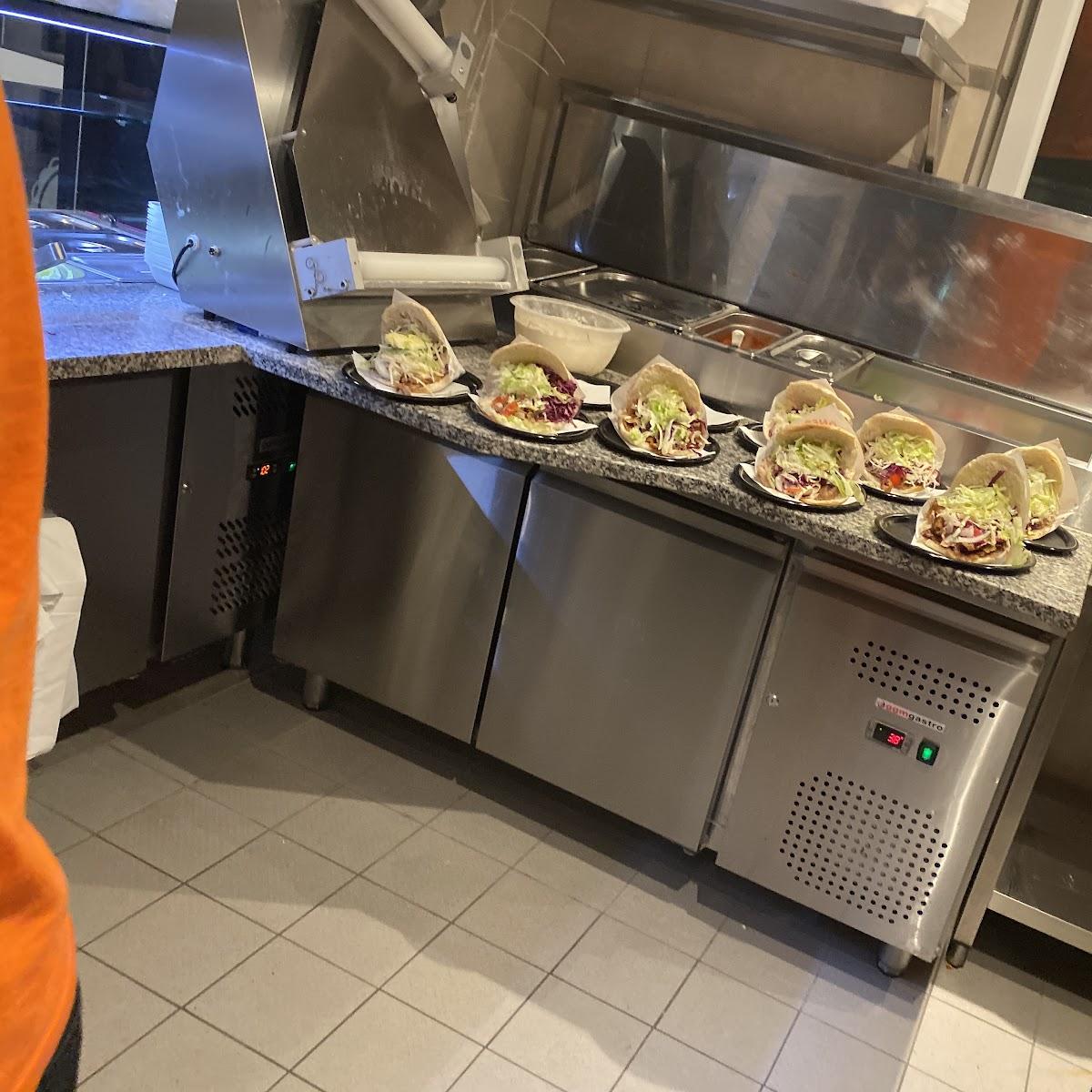 Restaurant "Knoten-Döner" in Mengerskirchen
