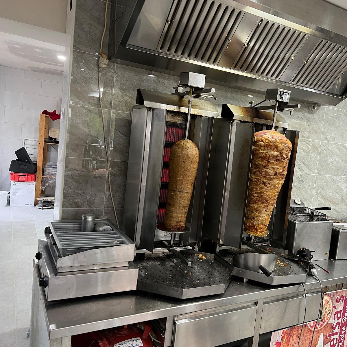 Restaurant "s Kebap Haus" in Helsa